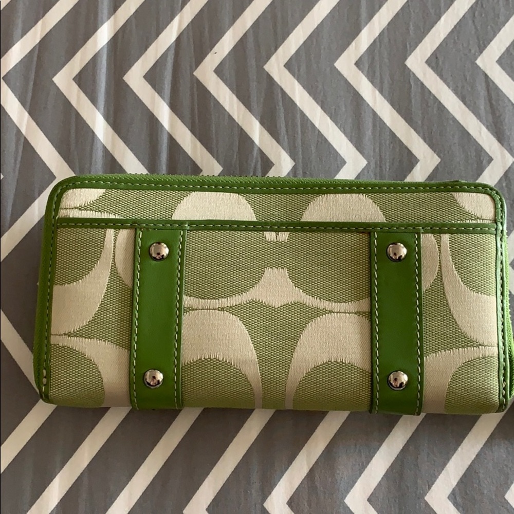 Wallet - Picture 2 of 3